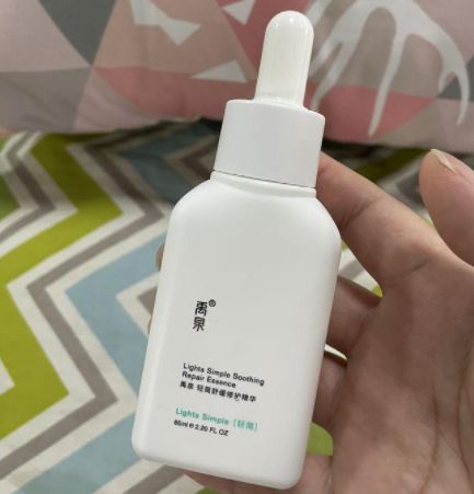 五款護膚品因價低被輕視，實際好用不貴，網友親測痘印逐漸消失